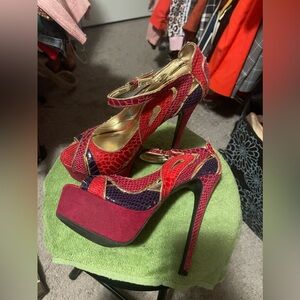 bebe Clarissa Platform High Heel Pump 8.5